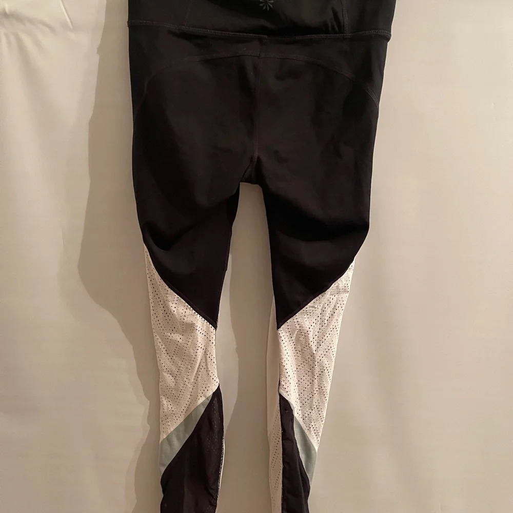 Athleta High Rise Precision Tight - Picture 5 of 5